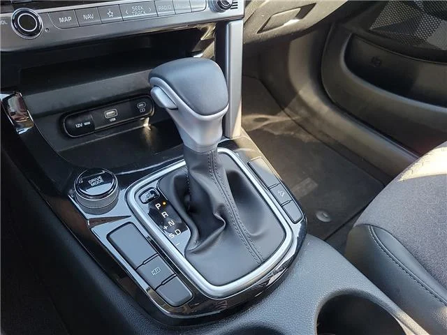 Used 2025 Gravity Gray KIA S (IVT) Front-Wheel Drive image 18