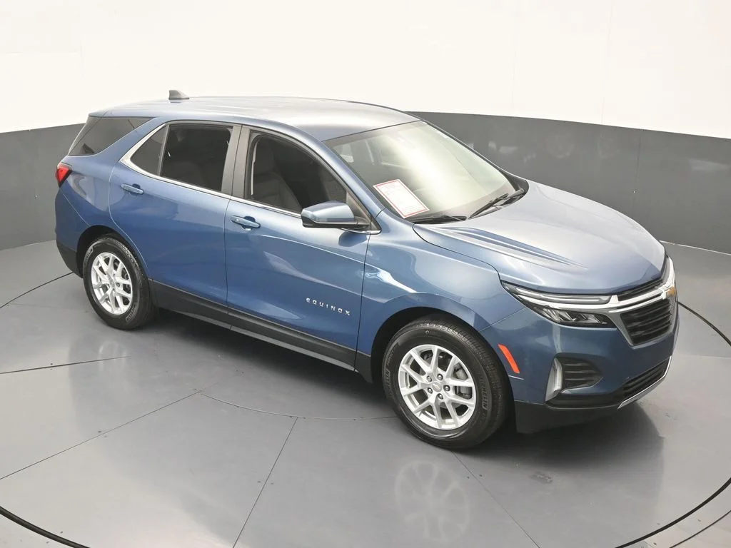 Used 2024 Lakeshore Blue Metallic Chevrolet LT image 51