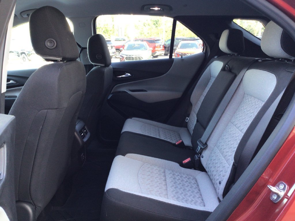 Used 2024 Radiant Red Tintcoat Chevrolet LT image 33