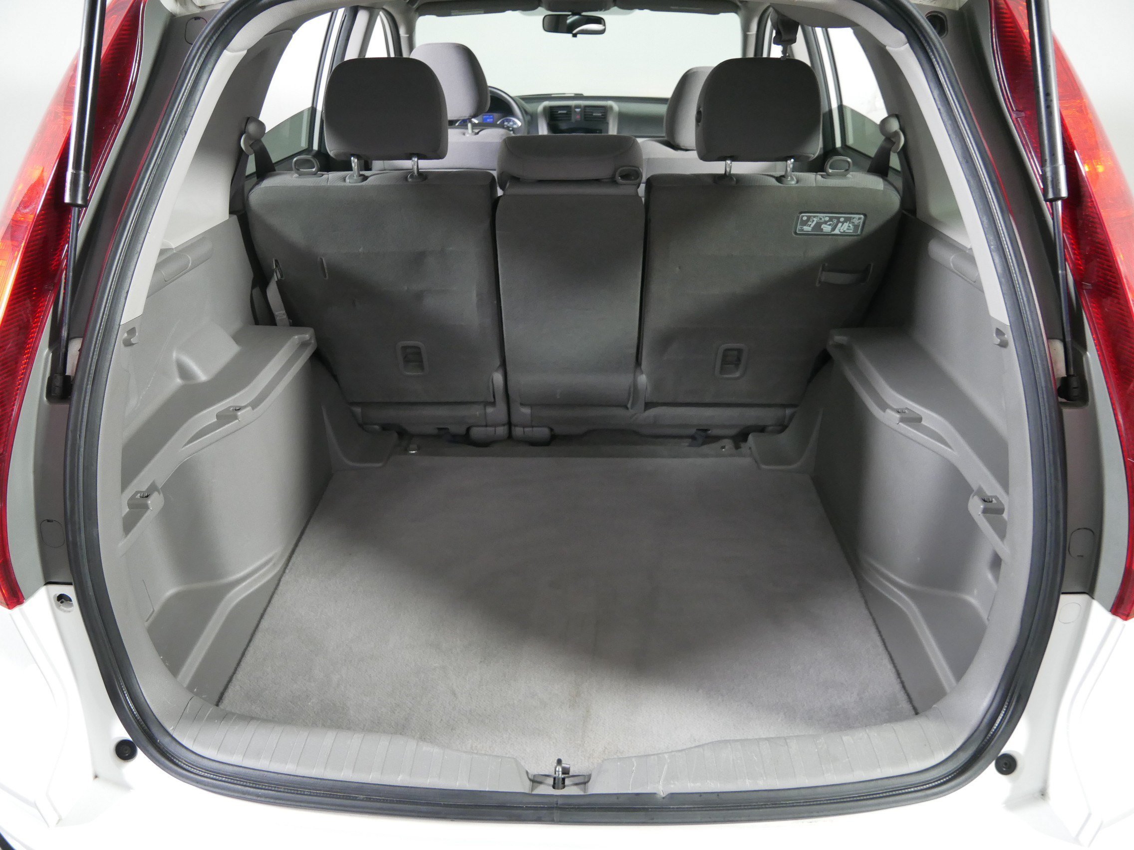 Used 2011 White Honda EX image 18