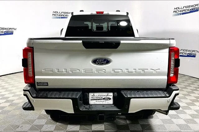 Used 2024 Oxford White Ford XL image 30