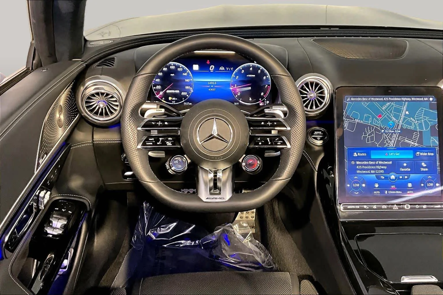 Certified Used 2022 Obsidian Black Metallic Mercedes-Benz AMG® SL 55 image 6