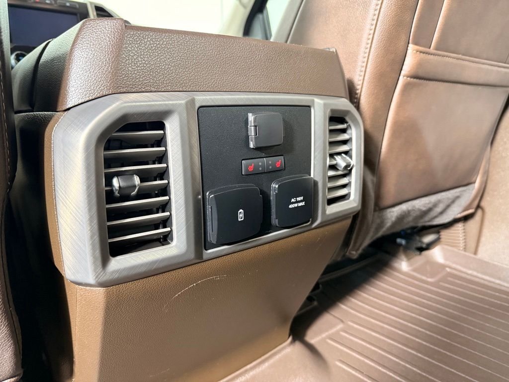 Used 2019 Black Metallic Ford Limited image 15