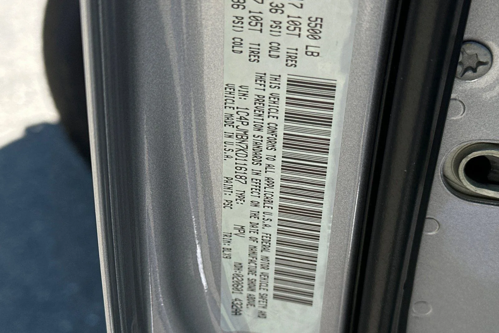 Used 2019 Billet Silver Metallic Clearcoat Jeep Trailhawk image 30