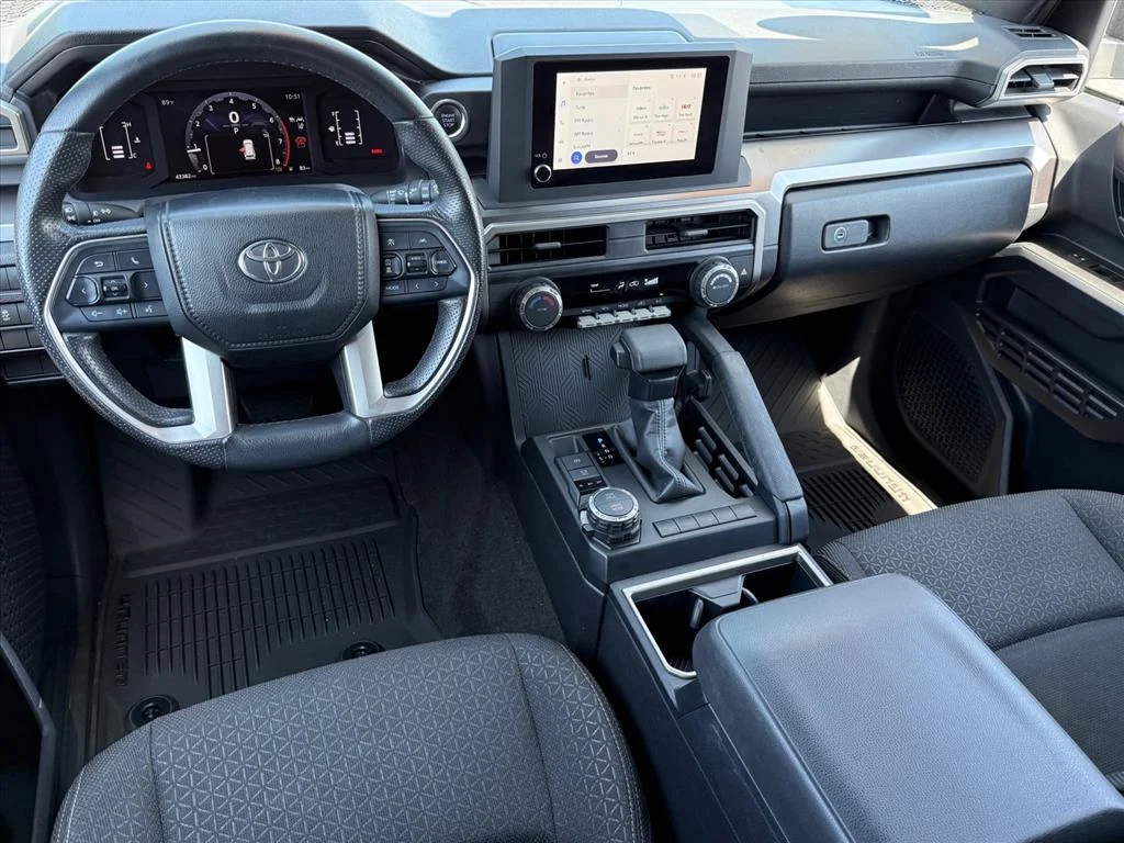 Used 2025 Black 202 Toyota SR5 image 12