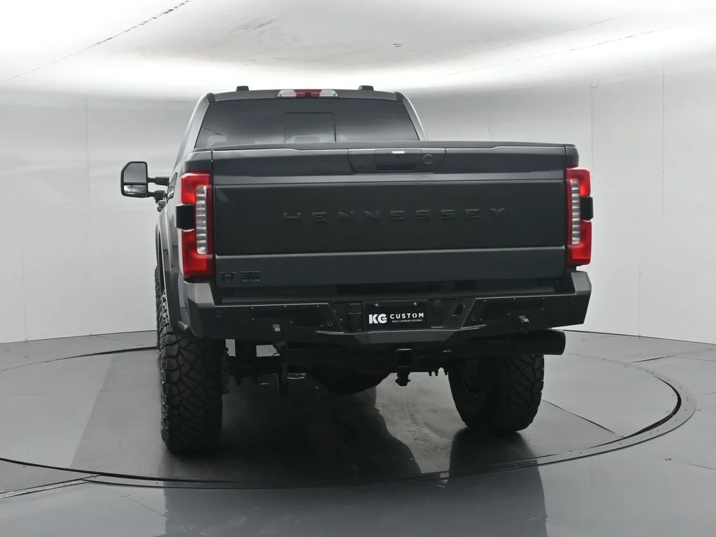 New 2026 Carbonized Gray Metallic Ford Lariat image 32