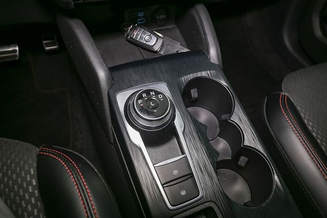 Used 2023 Silver Ford ST-Line Select image 31