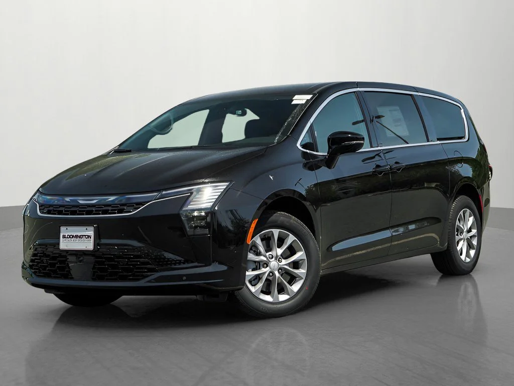 2027 Chrysler Pacifica Select AWD's photo