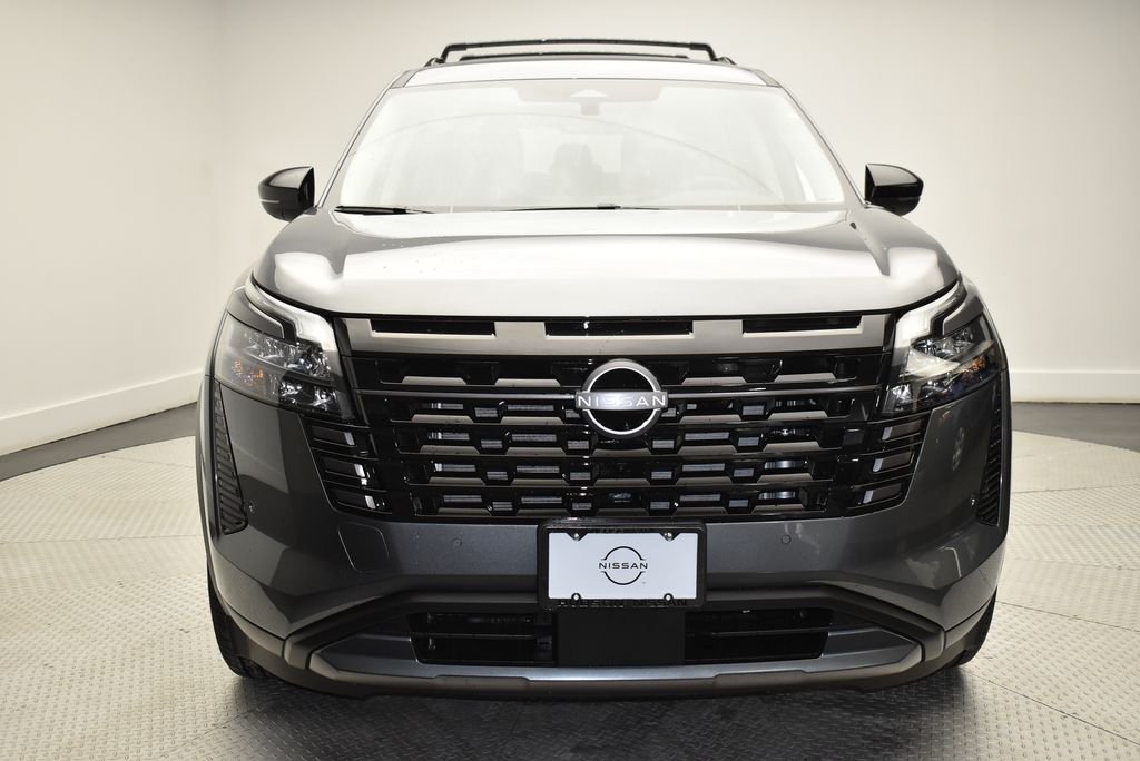 New 2026 Gun Metallic Nissan SL image 2