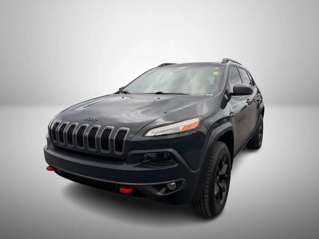 Used 2017 Jeep Cherokee Trailhawk with VIN 1C4PJMBS4HW595641 for sale in Albertville, AL