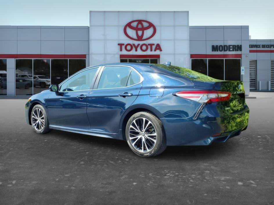 Used 2019 Galactic Aqua Mica Toyota SE image 3