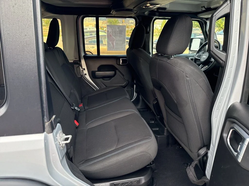 2023 Jeep Wrangler 4xe Rubicon 4XE - Photo 13
