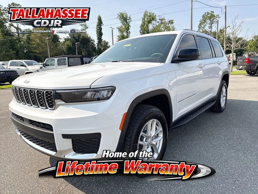 New 2026 Bright White Clear-Coat Exterior Paint Jeep  image 9