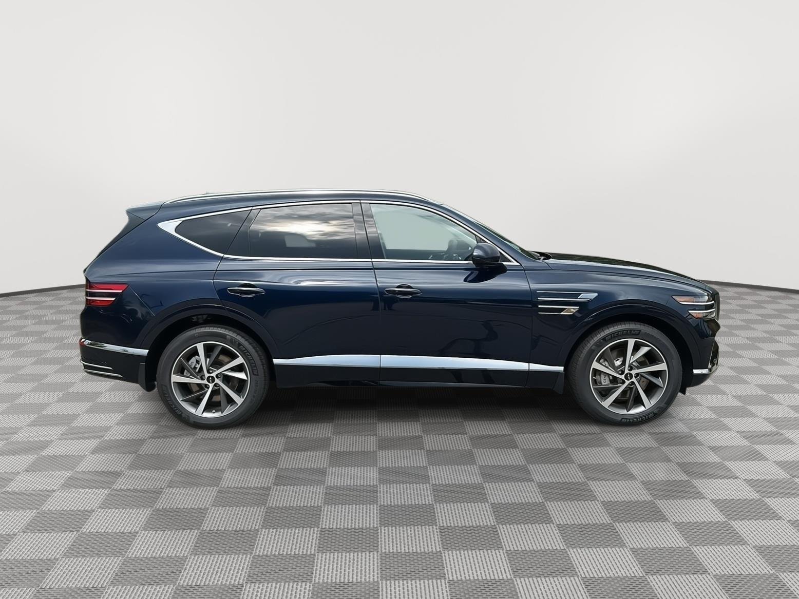 New 2026 Capri Blue Genesis 2.5T Select image 4