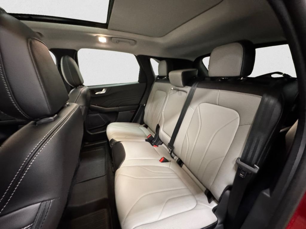 2025 Ford Escape Plug-in hybrid PHEV - Photo 13
