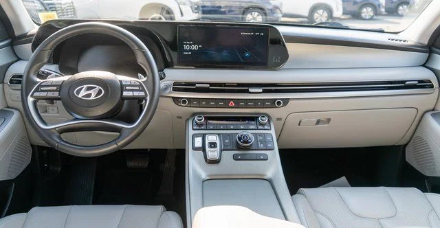Used 2024 Red Hyundai SEL image 16