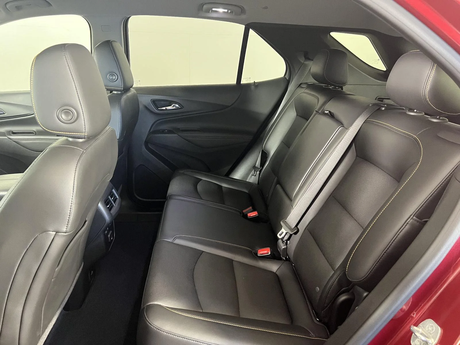Used 2021 Cajun Red Tintcoat Chevrolet Premier image 25