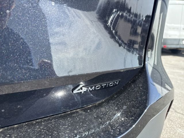 New 2026 Deep Black Volkswagen 2.0T SE image 7