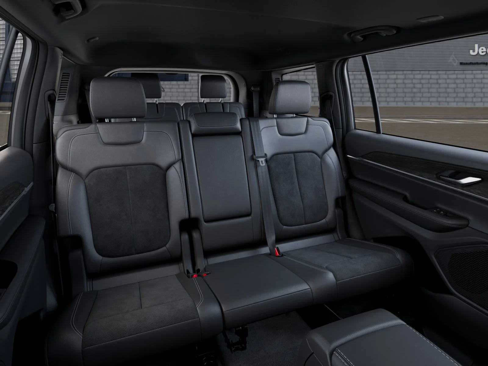 New 2026 Diamond Black Crystal Pearl-Coat Exterior Paint Jeep Laredo image 41