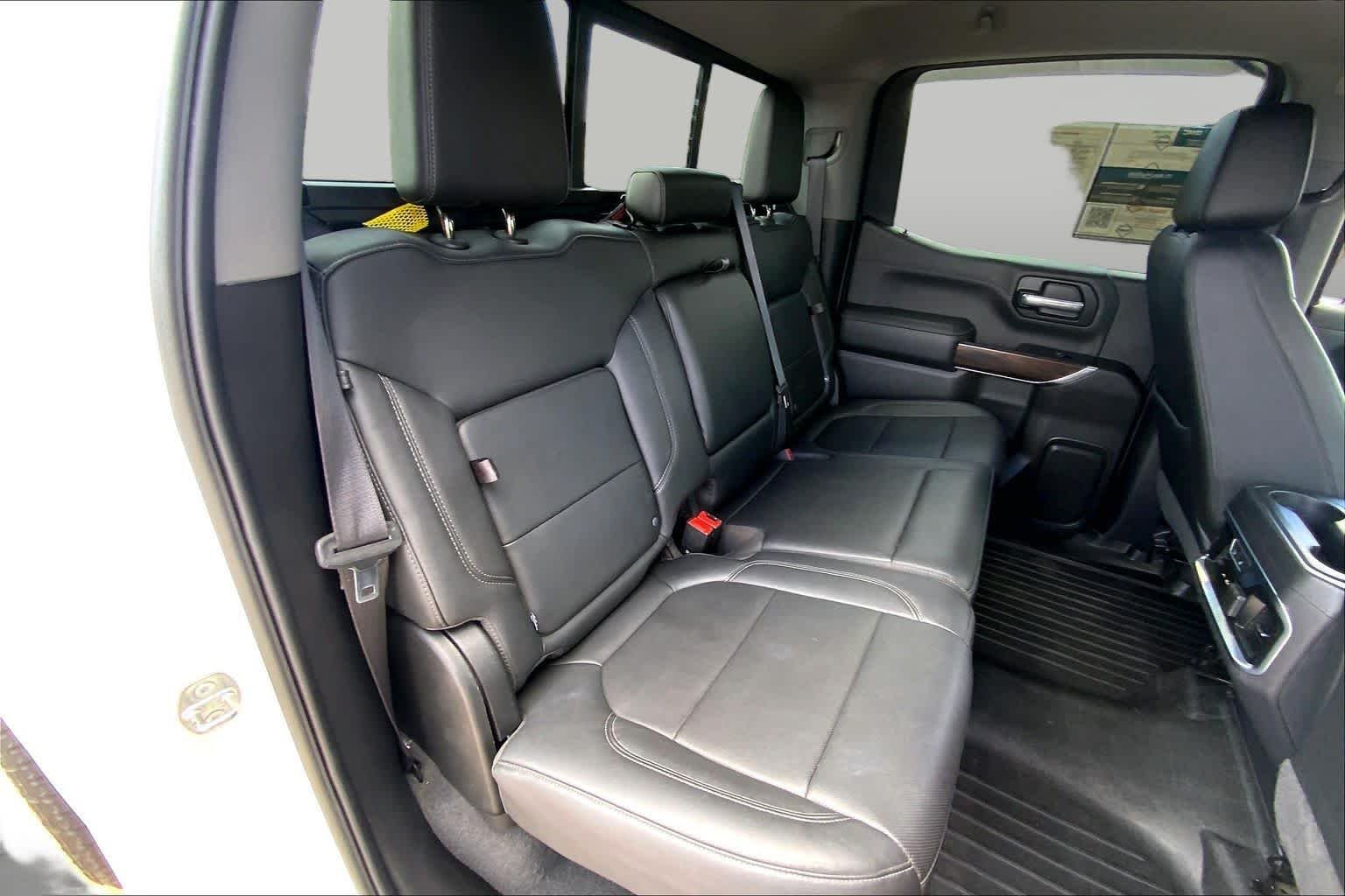 Used 2019 SUMMIT WHITE GMC SLT image 19