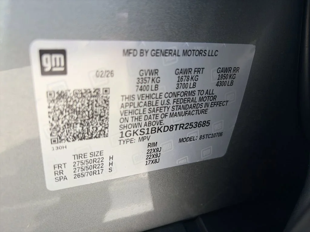 New 2026 Sterling Metallic GMC Elevation image 37