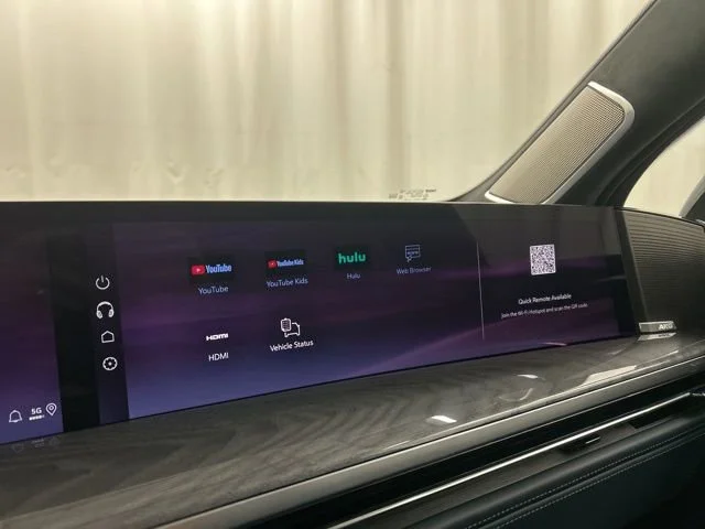 2025 Cadillac Escalade IQ Luxury 2 - Photo 12
