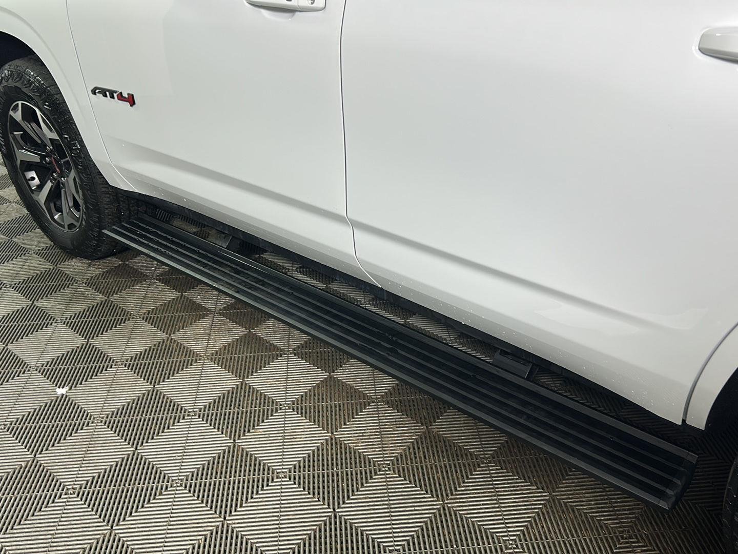 Used 2026 Summit White GMC AT4 Ultimate image 42