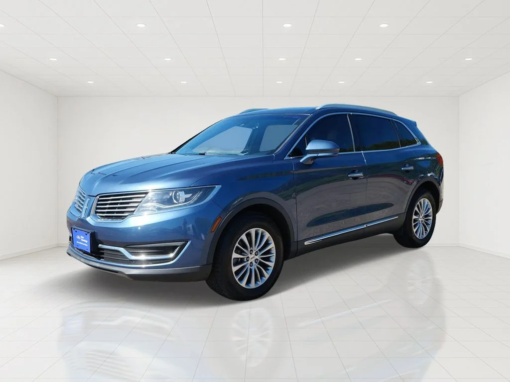 Used 2018 Lincoln MKX Select with VIN 2LMPJ8KR8JBL34489 for sale in White Bear Lake, Minnesota