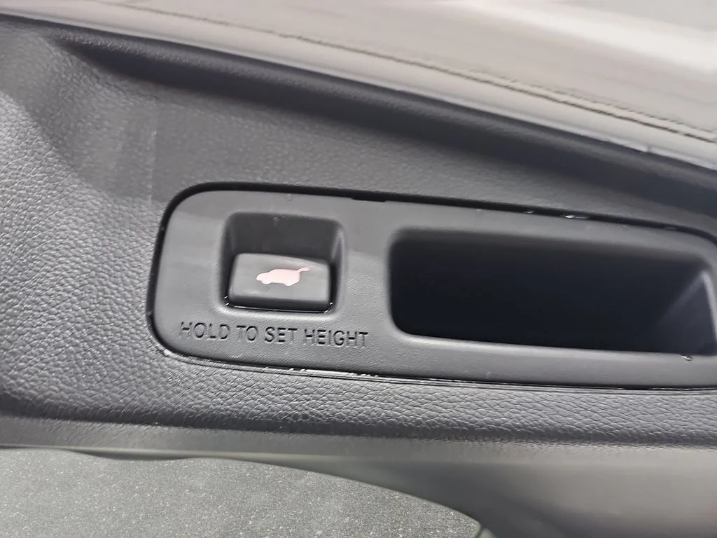 Used 2021  Honda EX-L image 16