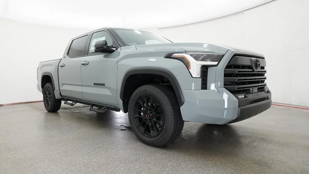 New 2026 Lunar Rock Toyota SR5 image 9