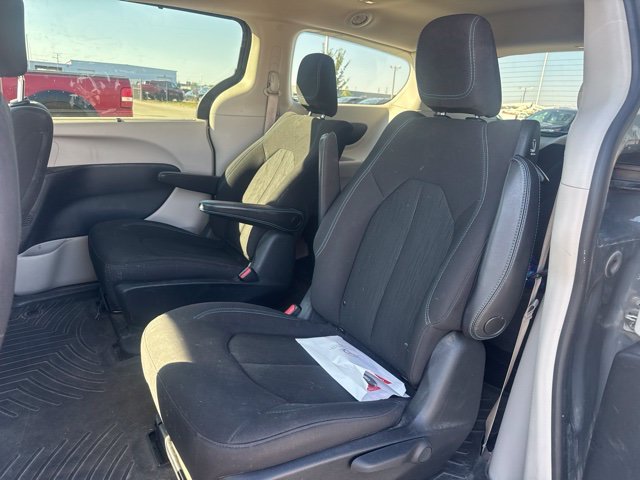 Used 2021 Gray Chrysler Touring image 8