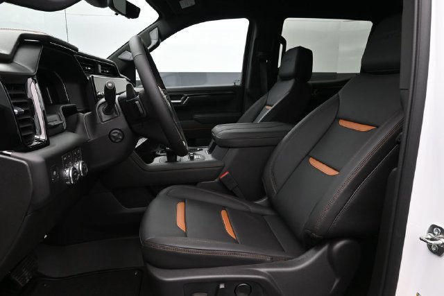 2026 GMC Sierra 1500 AT4 - Photo 10