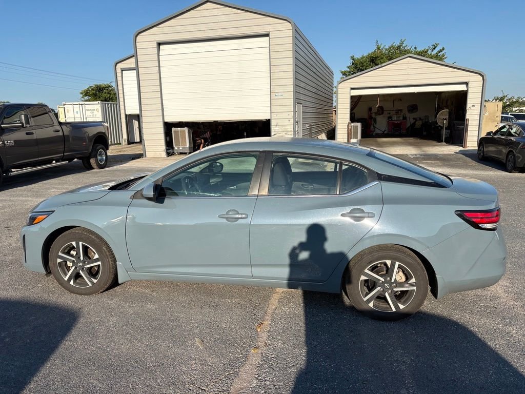 Used 2024 Gray Nissan SV image 8