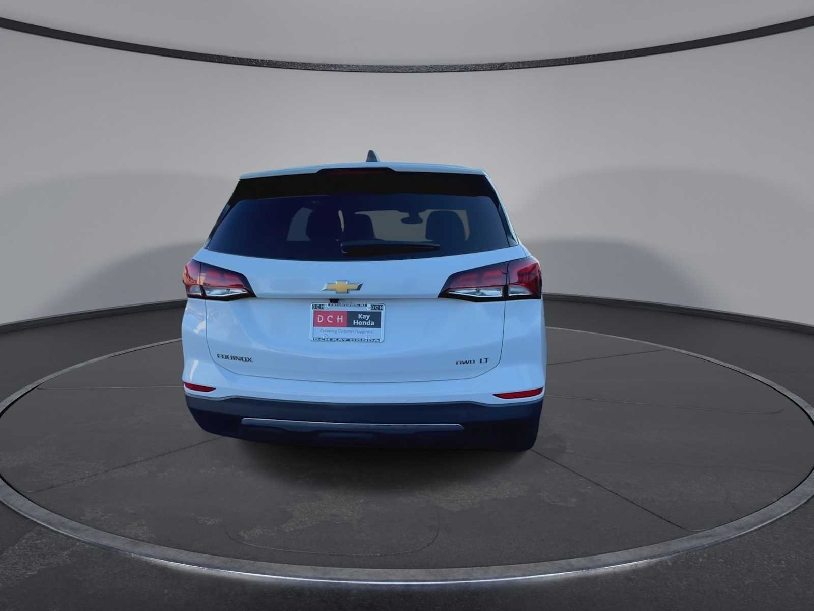 Used 2023 Summit White Chevrolet LT image 7