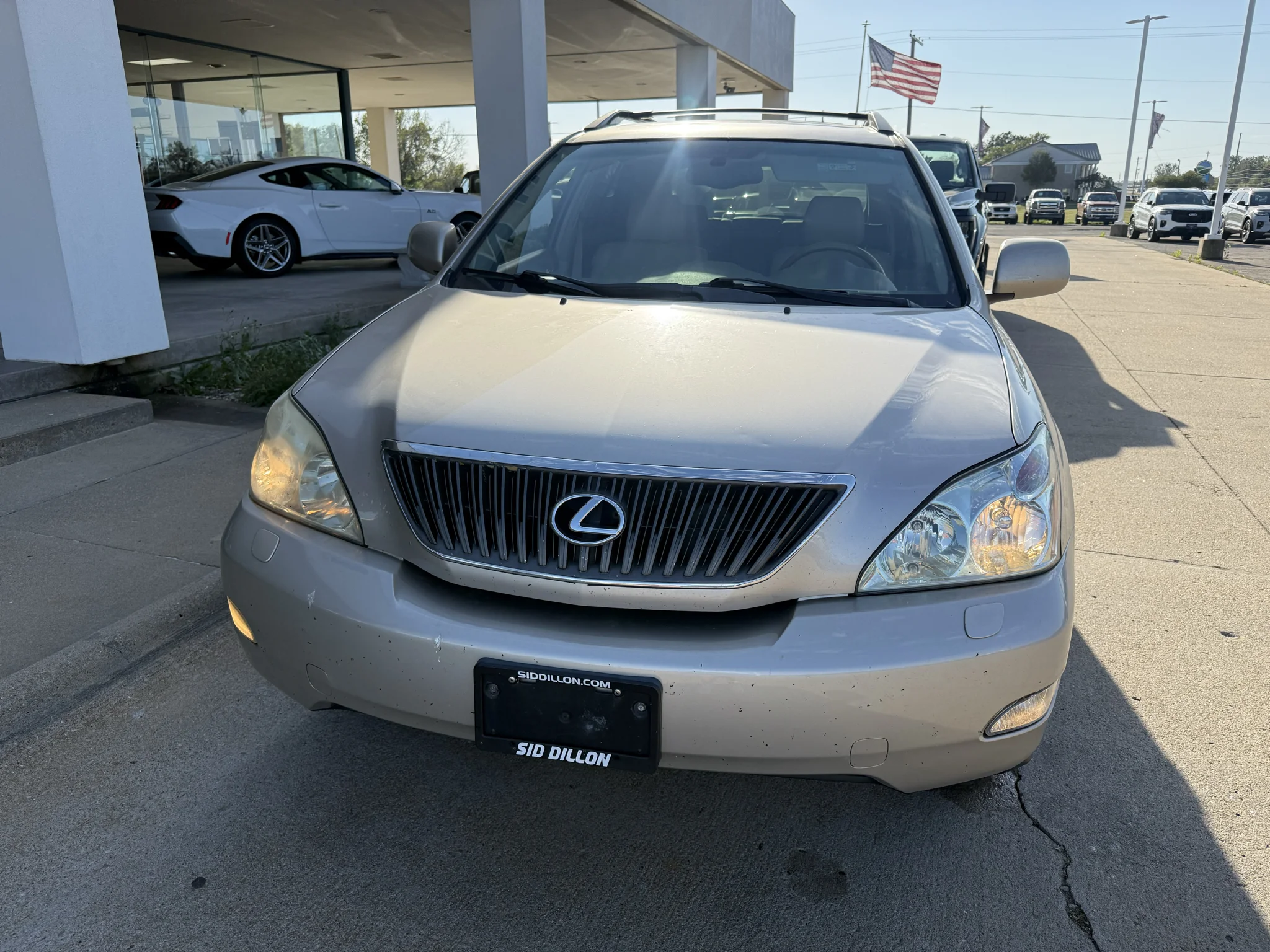Used 2007  Lexus Base image 3