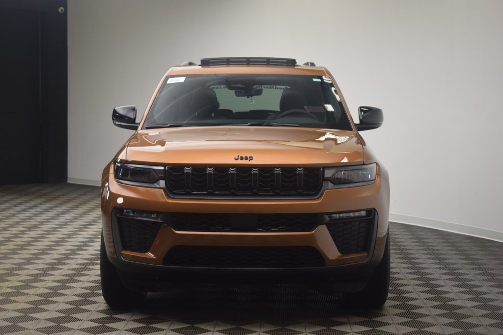 New 2027 Copper Shino Metallic Clear-Coat Paint Jeep Limited image 2