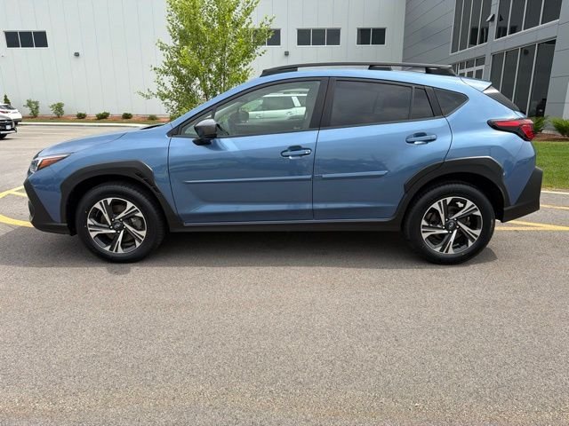 Used 2024 Blue Subaru Premium image 9