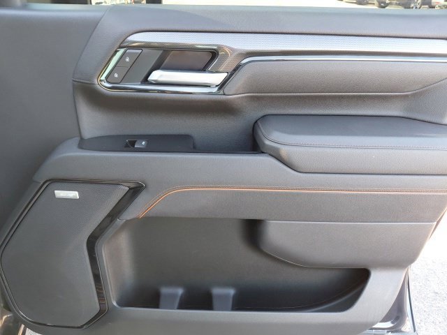 Used 2026 Titanium Rush Metallic GMC AT4 image 30