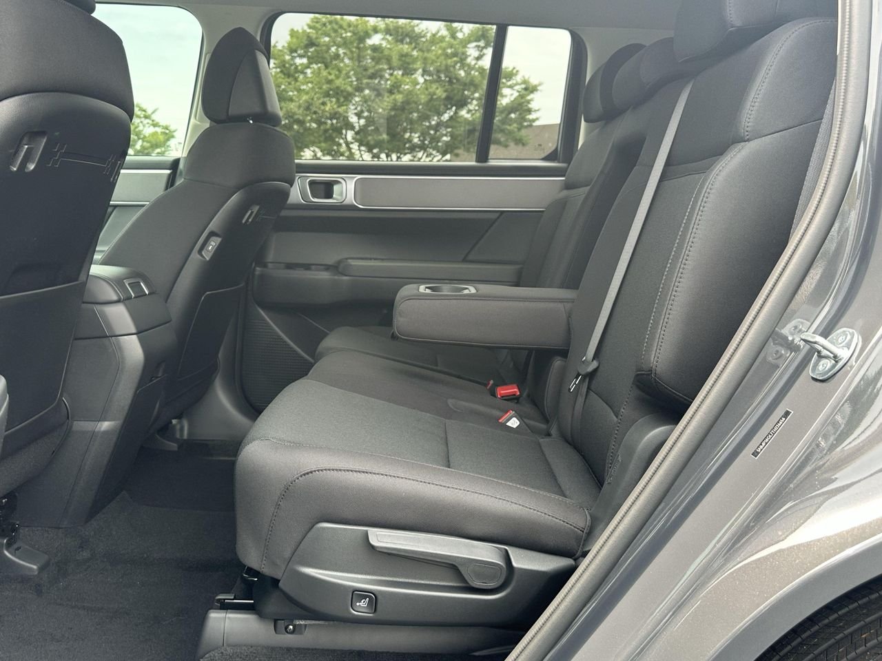 New 2026 Ecotronic Gray Hyundai SE image 18