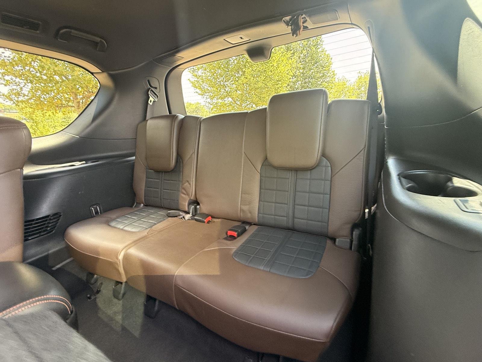 Used 2018 Super Black Nissan Platinum image 20