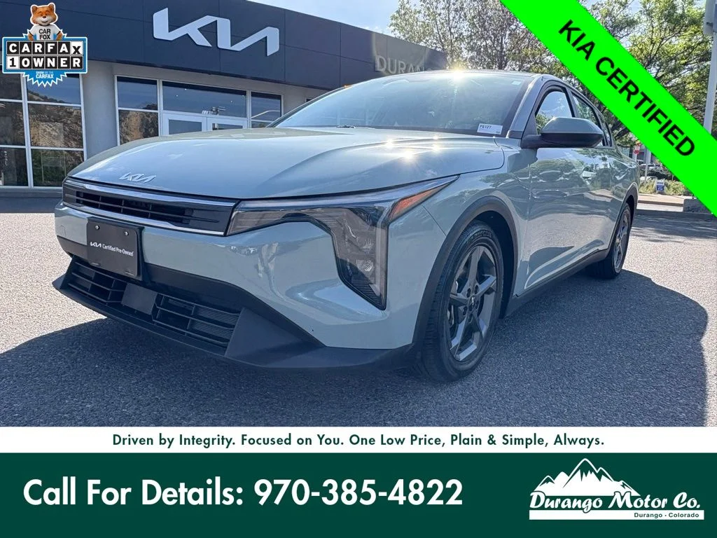 2025 Kia K4 LXS AT's photo