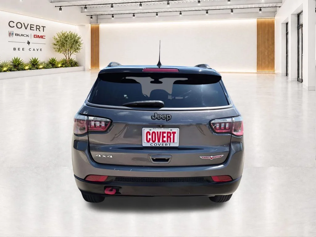 Used 2019 Gray Jeep Trailhawk image 13