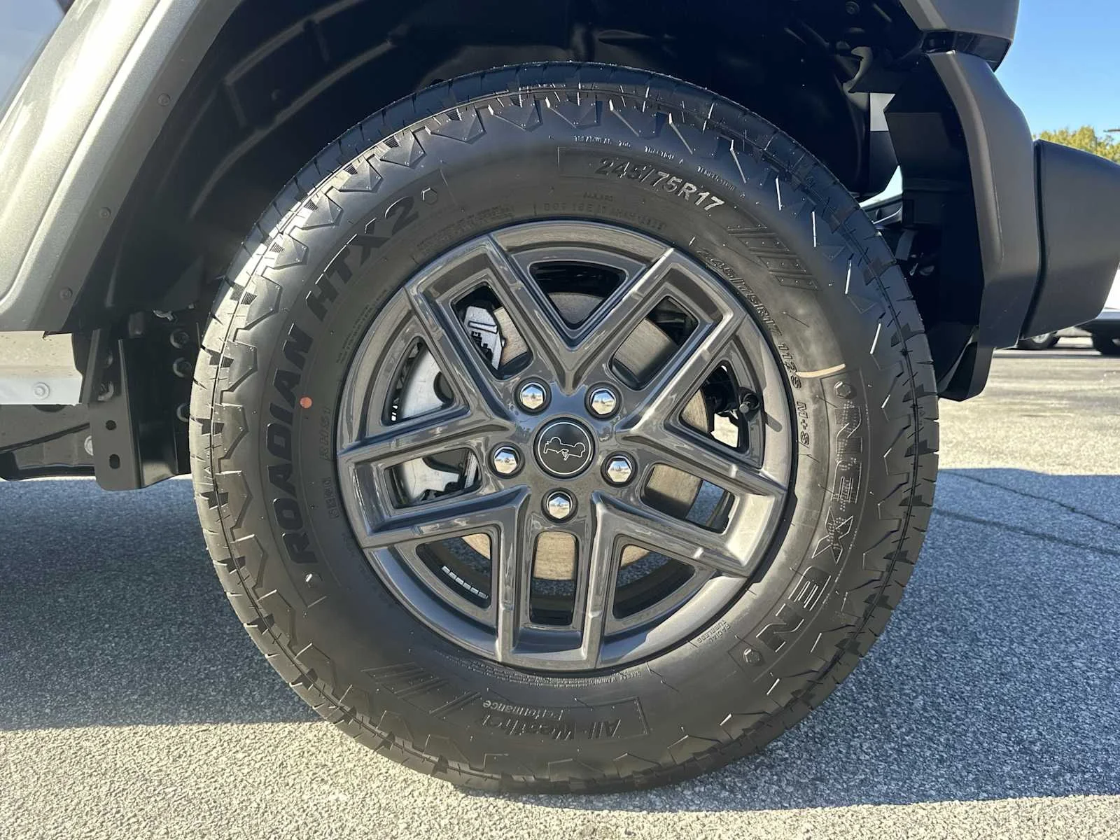 New 2026 Bright White Clear-Coat Exterior Paint Jeep Sport S image 12