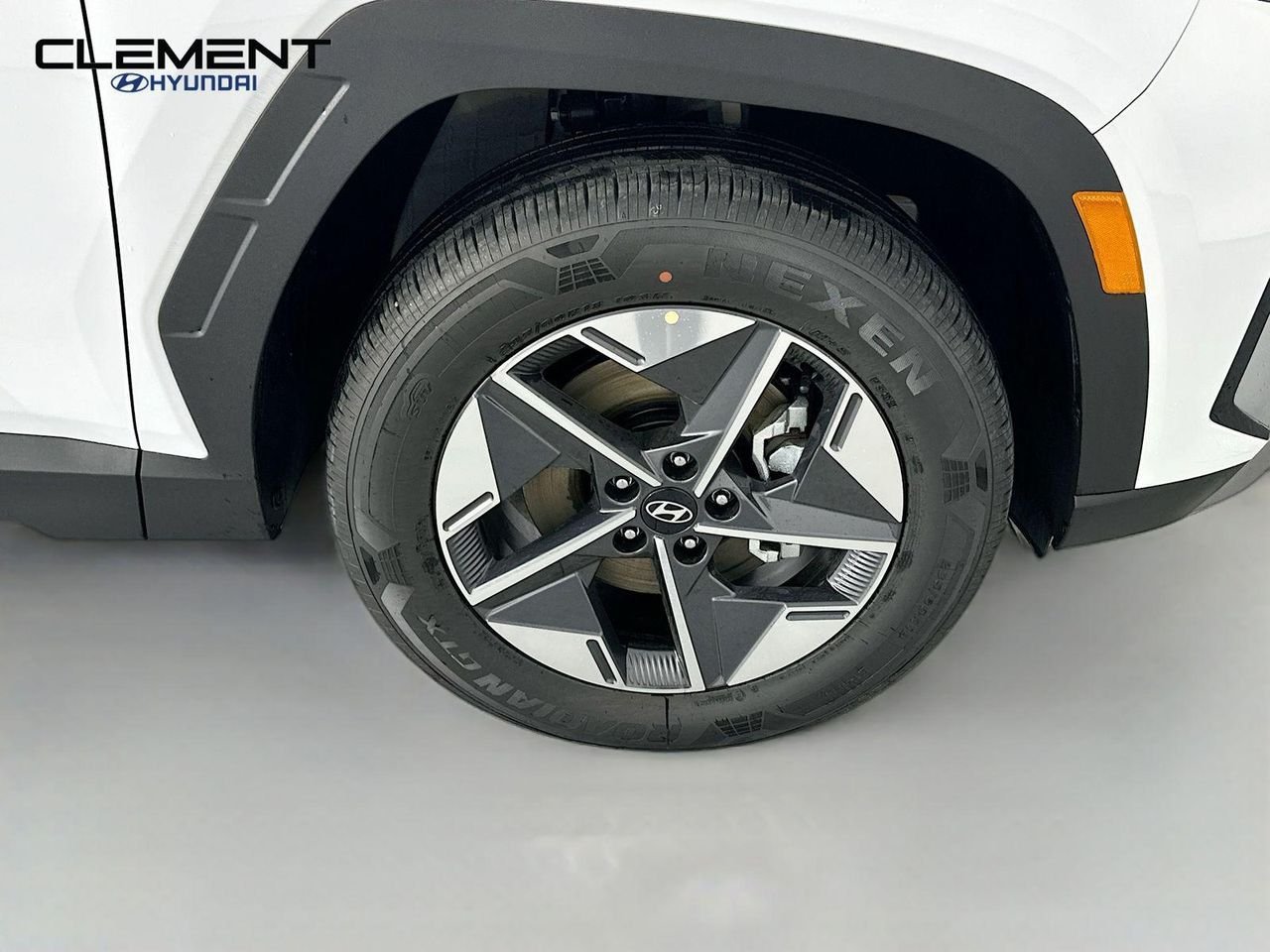 New 2026 White Hyundai SEL AWD image 31