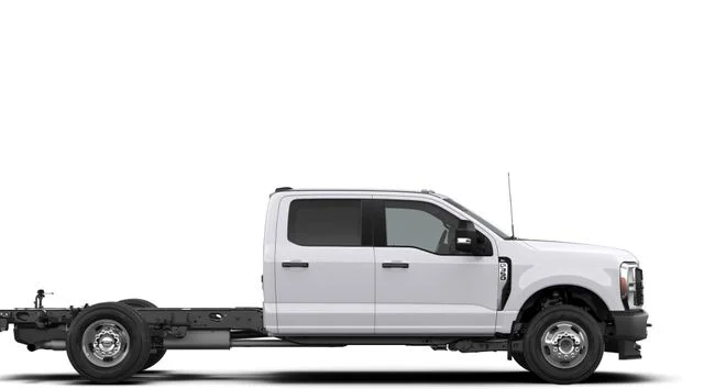 New 2026 Oxford White Ford F-350® XL image 9