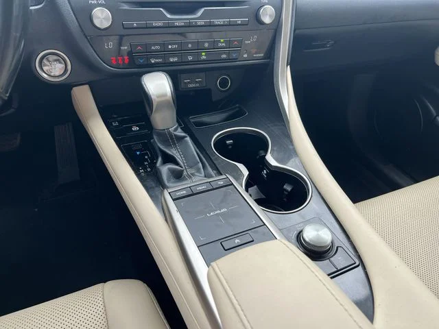 Used 2021 White Lexus 350 image 25