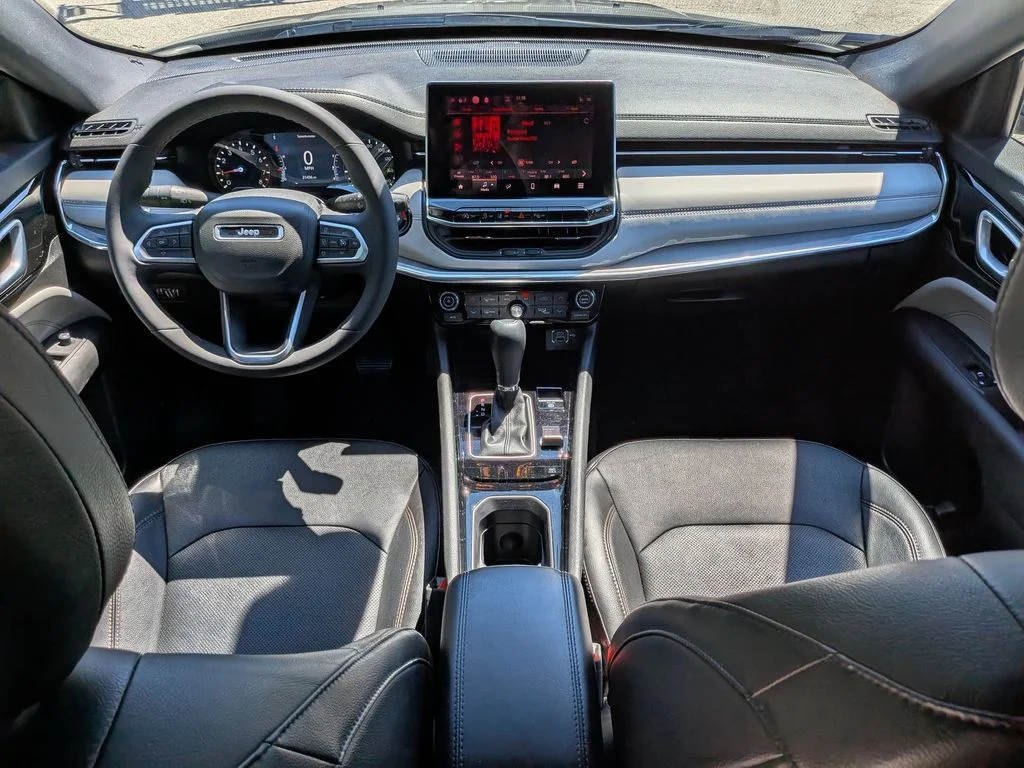 Used 2023 Gray Jeep Limited image 19