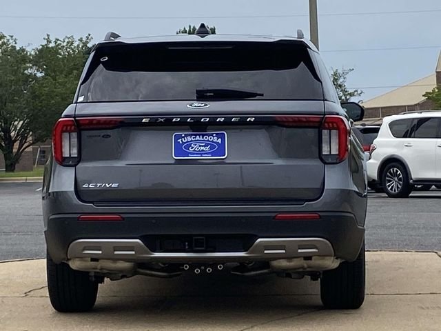 New 2026 Carbonized Gray Metallic Ford Active image 4