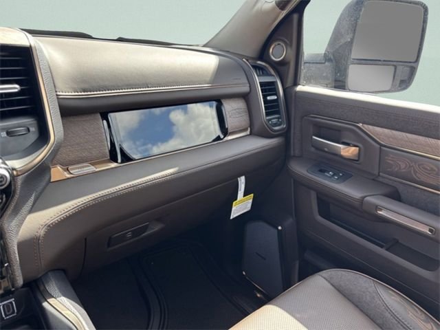 2026 RAM 2500 Limited - Photo 16