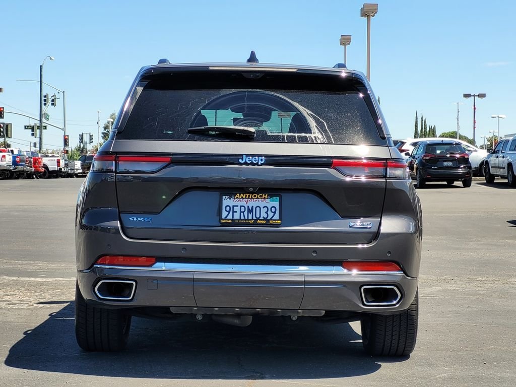 Used 2023 Gray Jeep Overland 4xe image 5